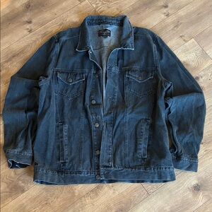 Men's Classic Denim Jacket - Dark Blue
